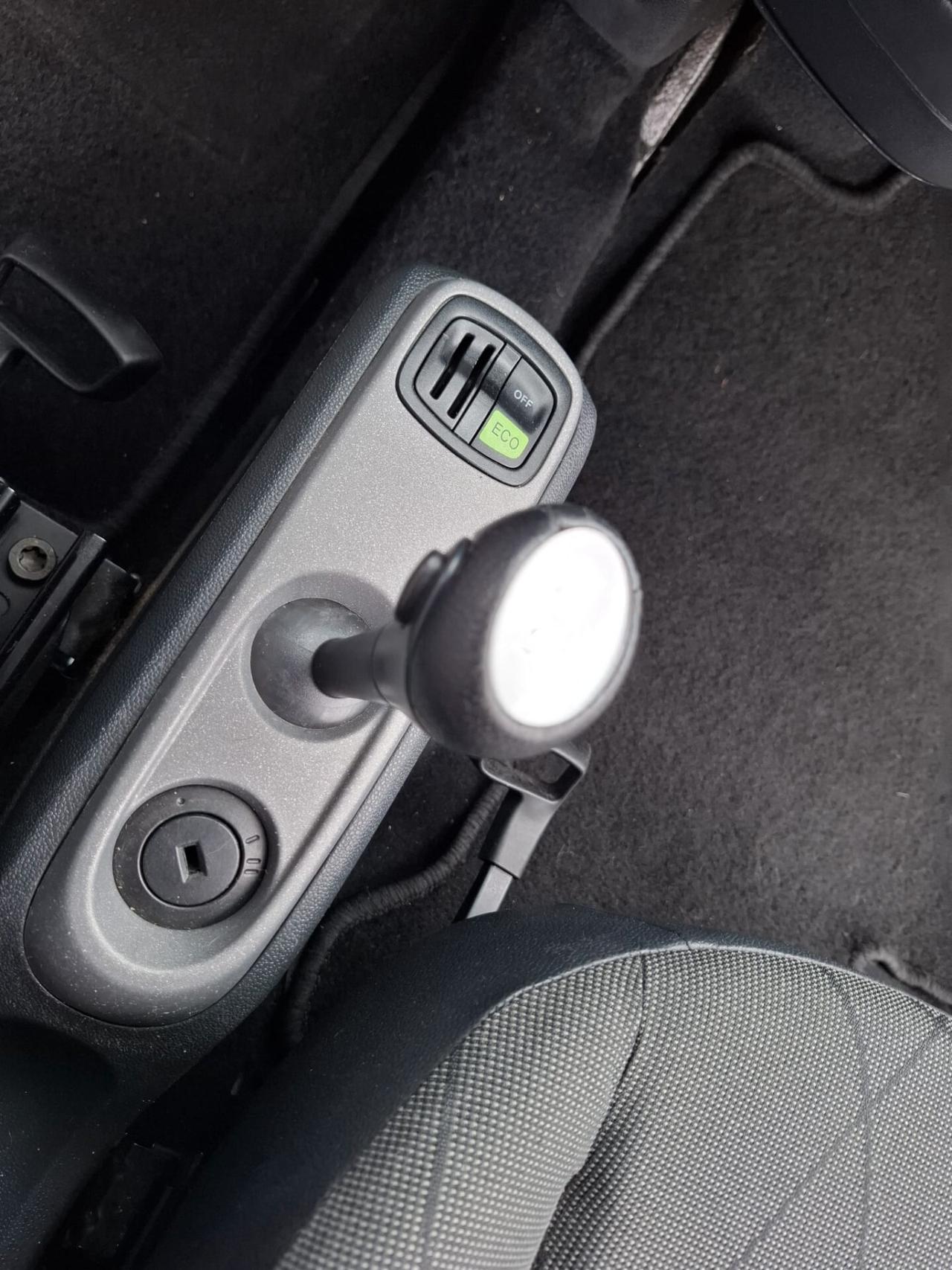 Smart ForTwo 1000 52 kW del 2013 SOLO 97.000 KM