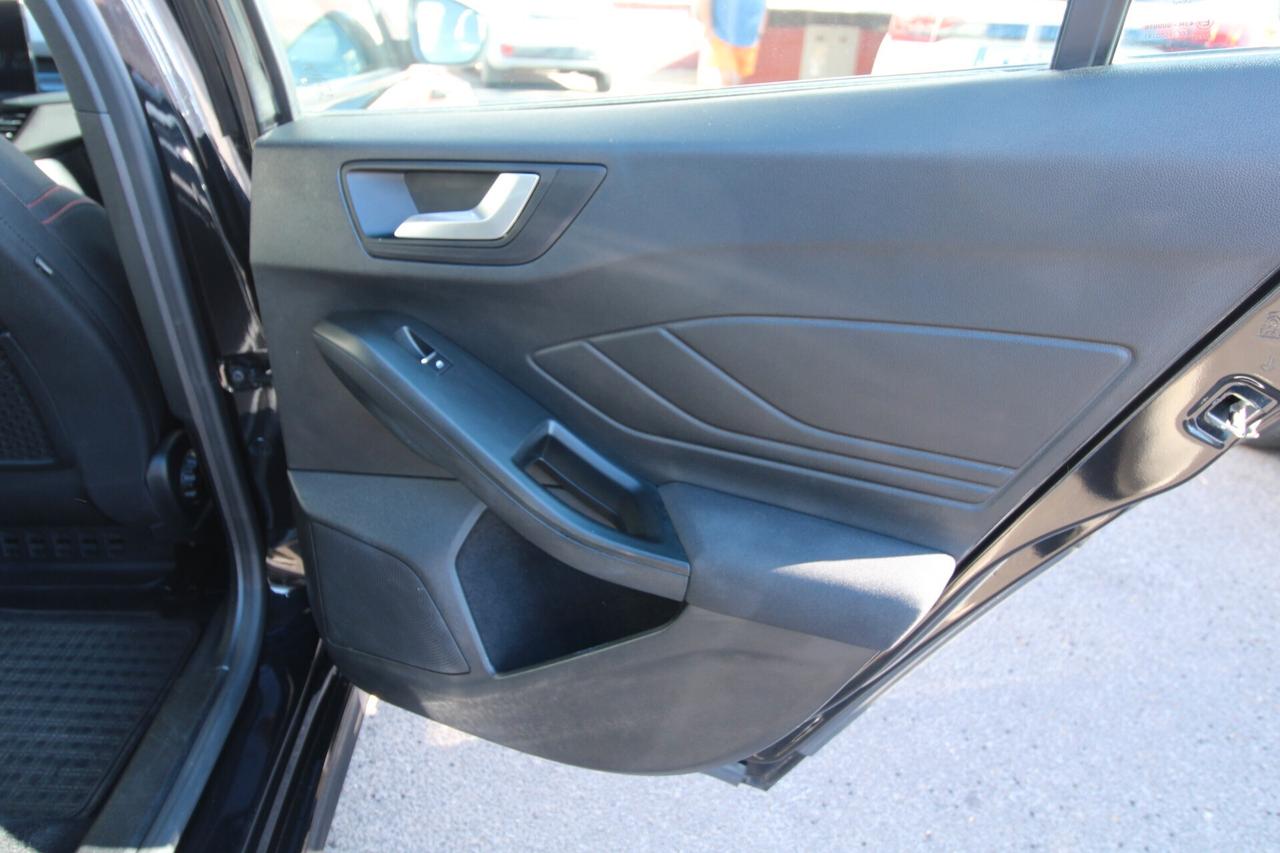 Ford Focus 1.0 EcoBoost 125 CV ST LINE