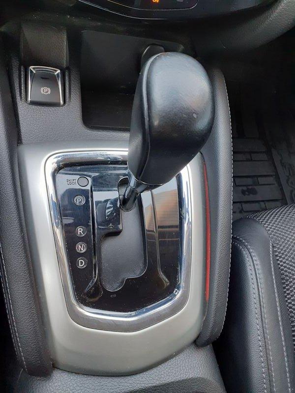 Nissan Qashqai 1.6 dCi 2WD Tekna AUTOMATICA-GARANZIA-KM CERTIFIC