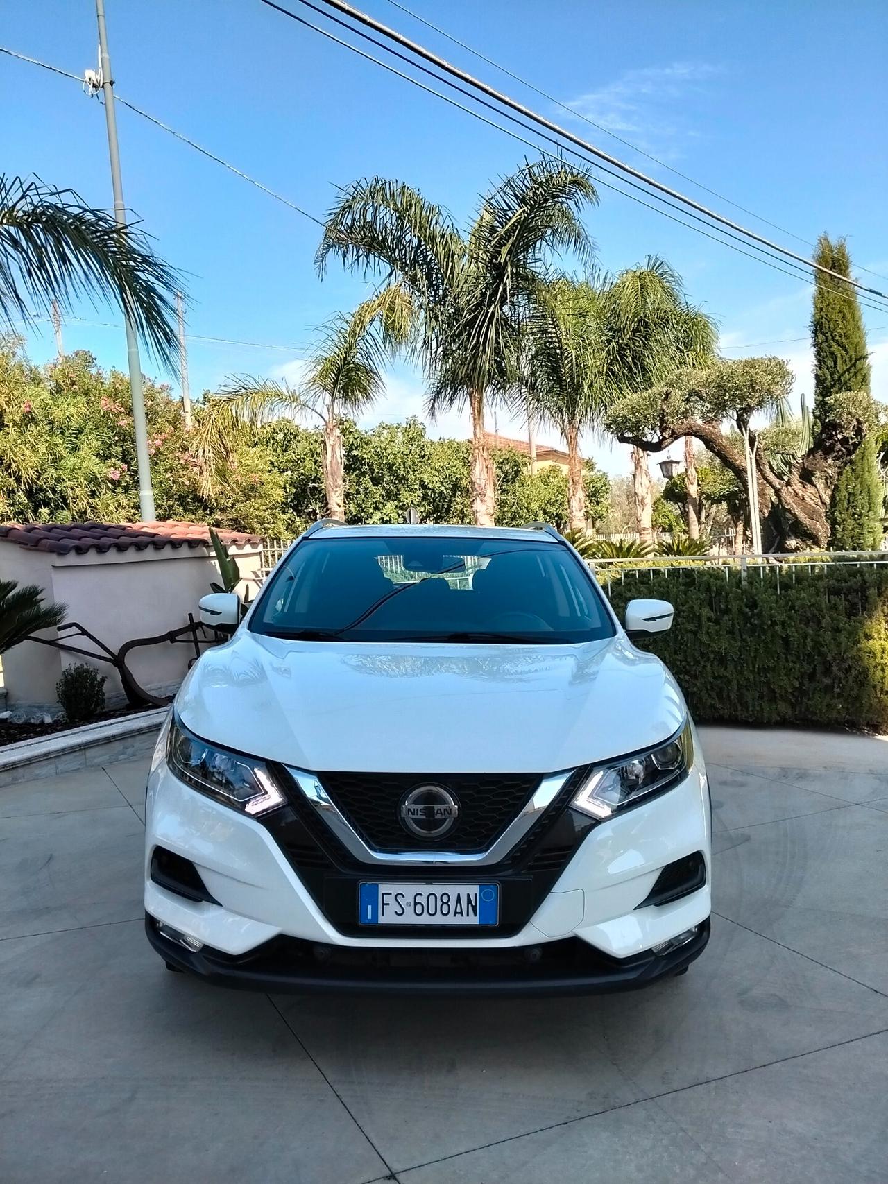 Nissan Qashqai 1.5 dCi N-Connecta