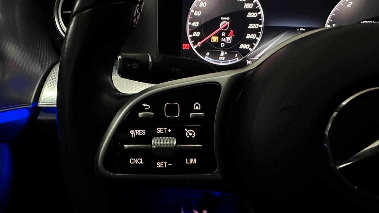 Mercedes-benz E 220 d 4Matic Auto Premium Plus AMG Line