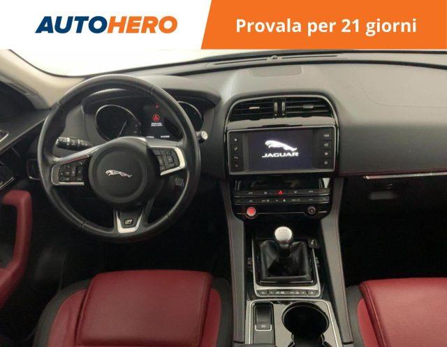 JAGUAR F-Pace 2.0 D 180 CV R-Sport