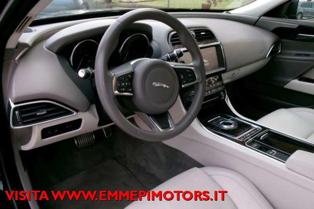 JAGUAR XE 2.0 D 180 CV aut. Prestige