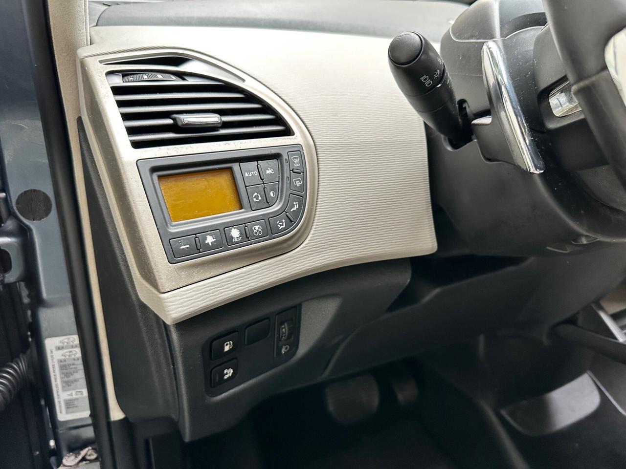 Citroen C4 Grand Picasso 1.6 HDi * 7 POSTI *