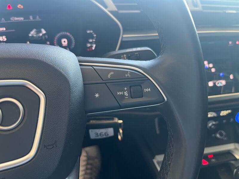 Audi Q3 35 TDI quattro S tronic Business Advanced