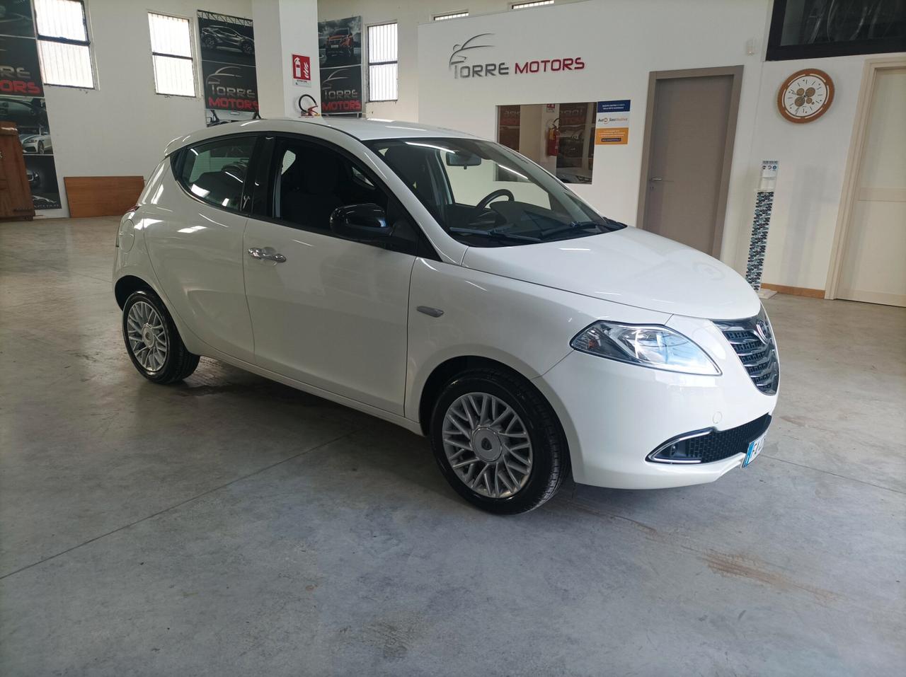 Lancia Ypsilon 1.3 MJT 16V 95 CV 5 porte S&S Gold 08/2015