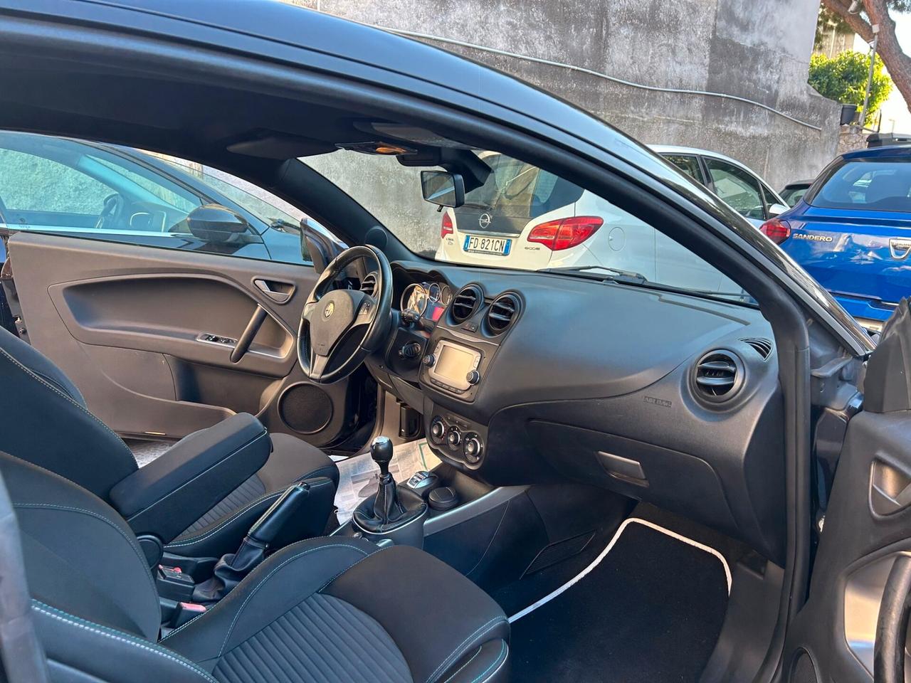 Alfa Romeo MiTo 1.3 JTDm 85 CV S&S Distinctive Sportiva