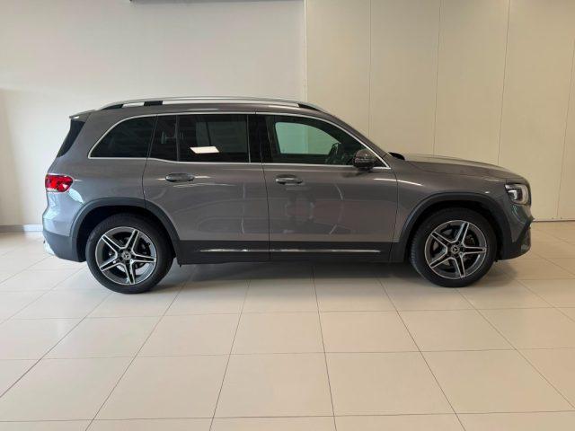 MERCEDES-BENZ GLB 180 d Automatic Sport