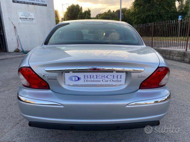 Jaguar X-Type 2.2D cat Executive