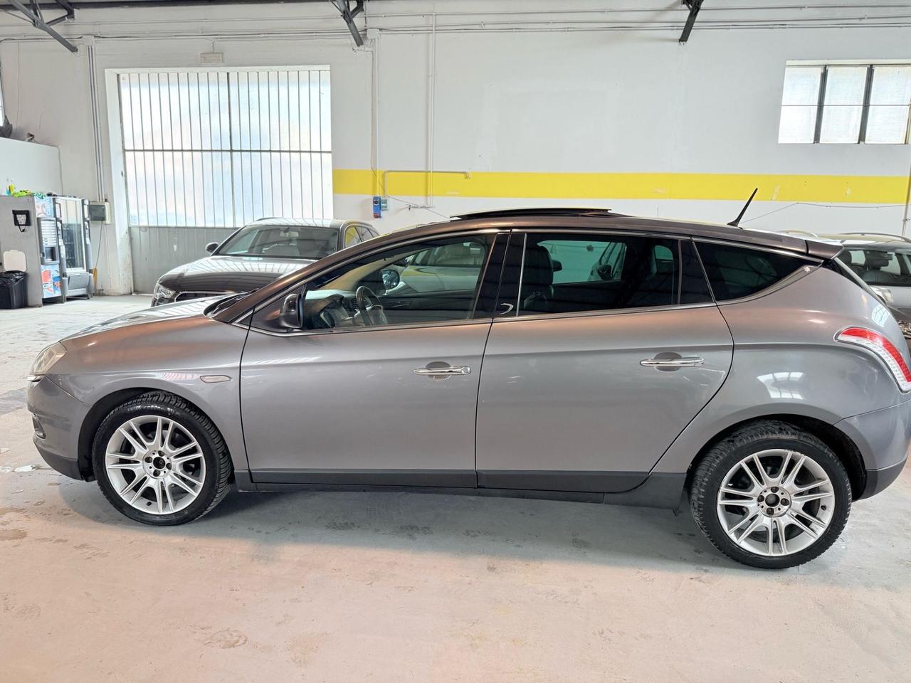 Lancia Delta 1.6 MJT DPF tetto euro 5