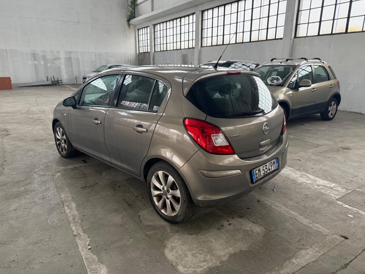 Opel Corsa 1.2 85CV 5 porte GPL-2033