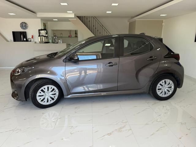 TOYOTA Yaris 1.0 5 porte Active