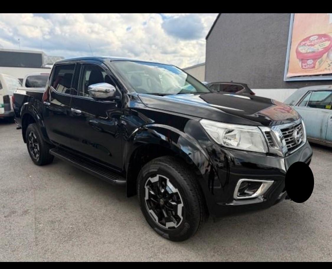 Nissan Navara 2.3 dCi 190 CV 7AT 4WD Double Cab N-Connecta