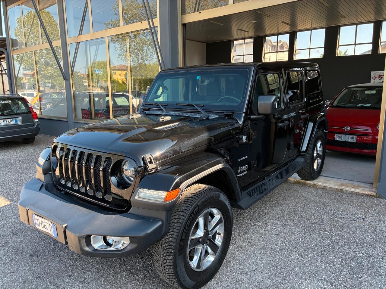 Jeep Wrangler Unlimited 2.2 Mjt II Sahara