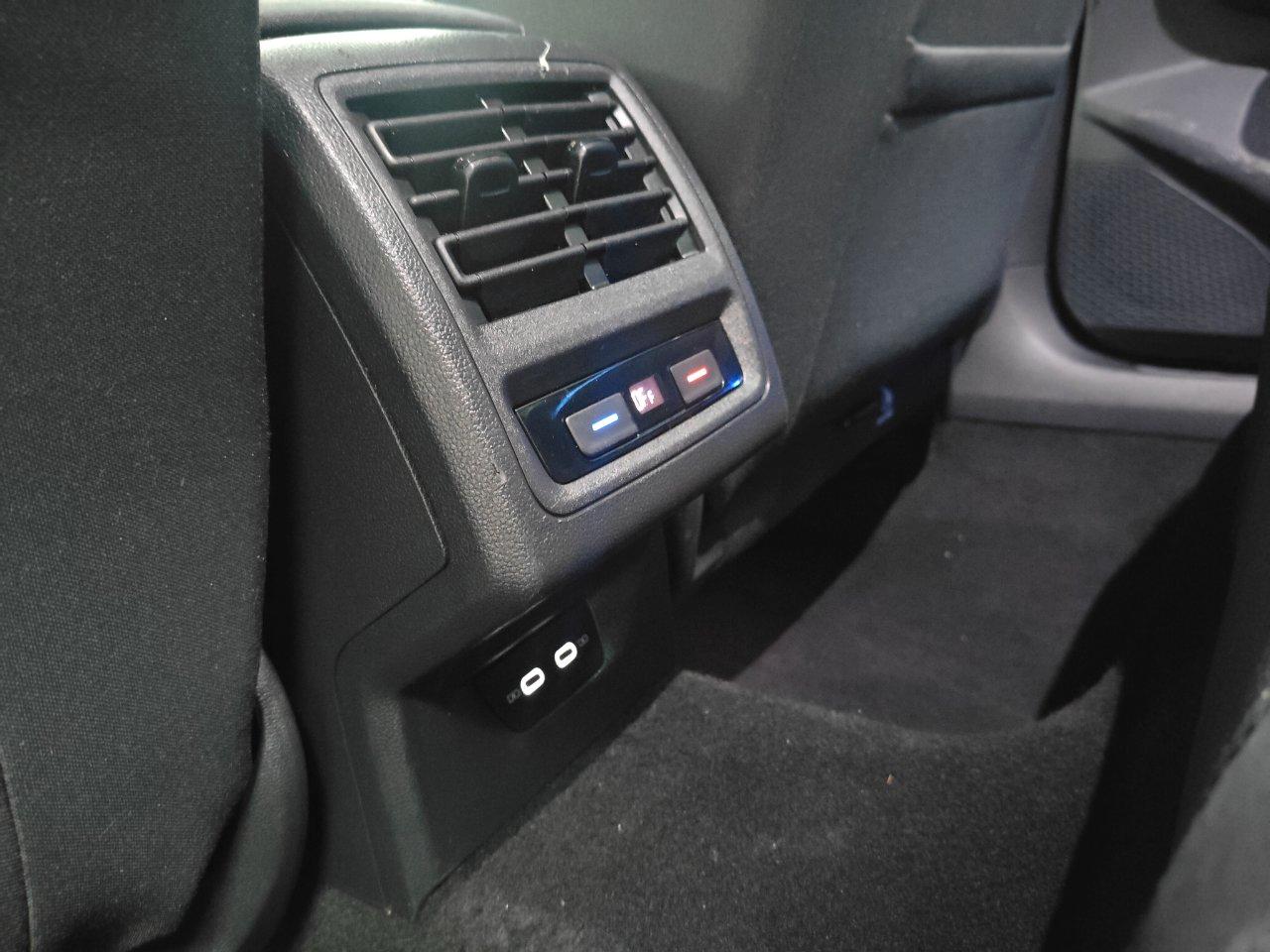 Volkswagen Golf 2.0 tdi Style 115cv