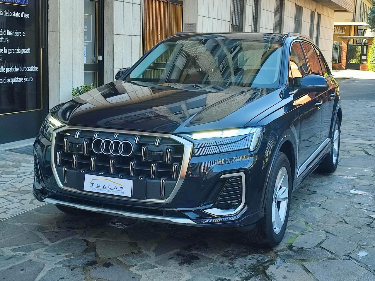 Audi Q7 3.0 45 TDI MHEV Business Advanced #9952