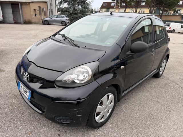 TOYOTA Aygo 1.0 12V VVT-i 5p Deep Ocean Connect Bellissima