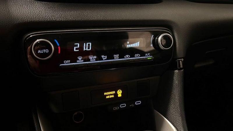 Toyota Yaris 1.5 Hybrid 5 porte Active *12.000 KM* PROMO*