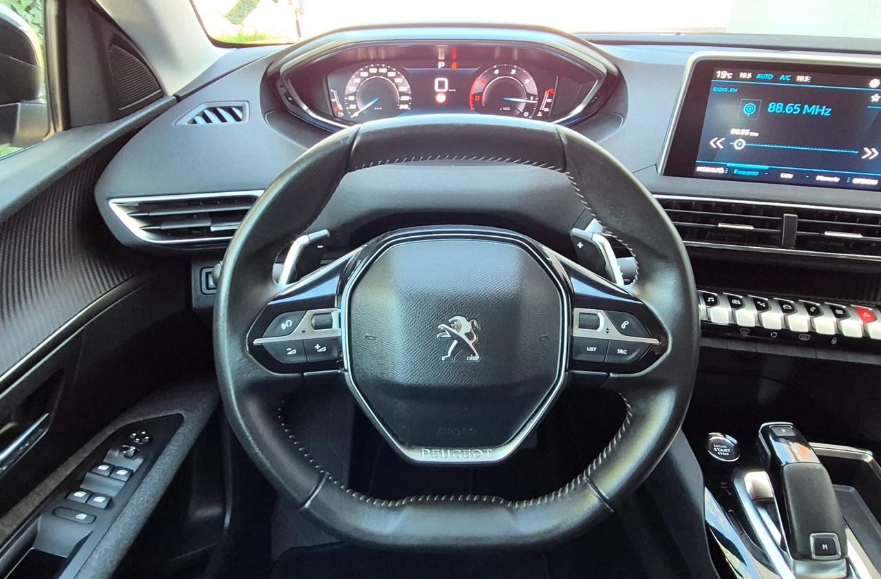 Peugeot 3008 BlueHDi 130 CV EAT8 Active Pack