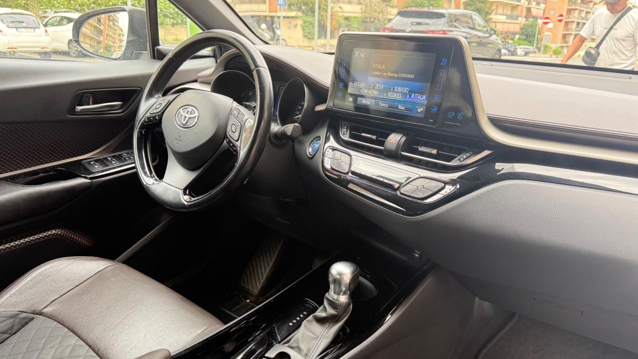Toyota C-HR 1.8 Hybrid E-CVT Lounge
