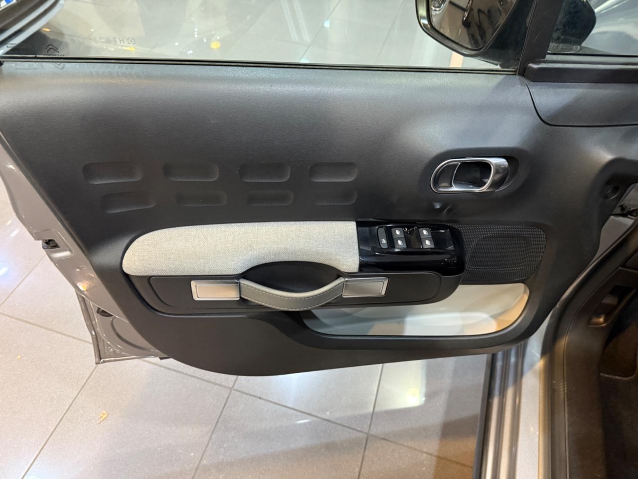 Citroen C3 1.2 BENZINA 83.000 KM NEOPATENTATI