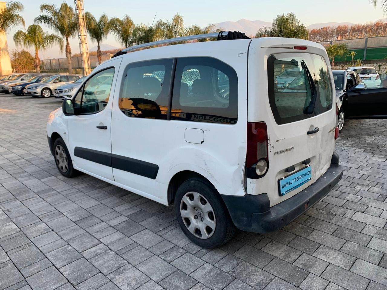 Peugeot Partner 1.6 Hdi Automatico Furgonato