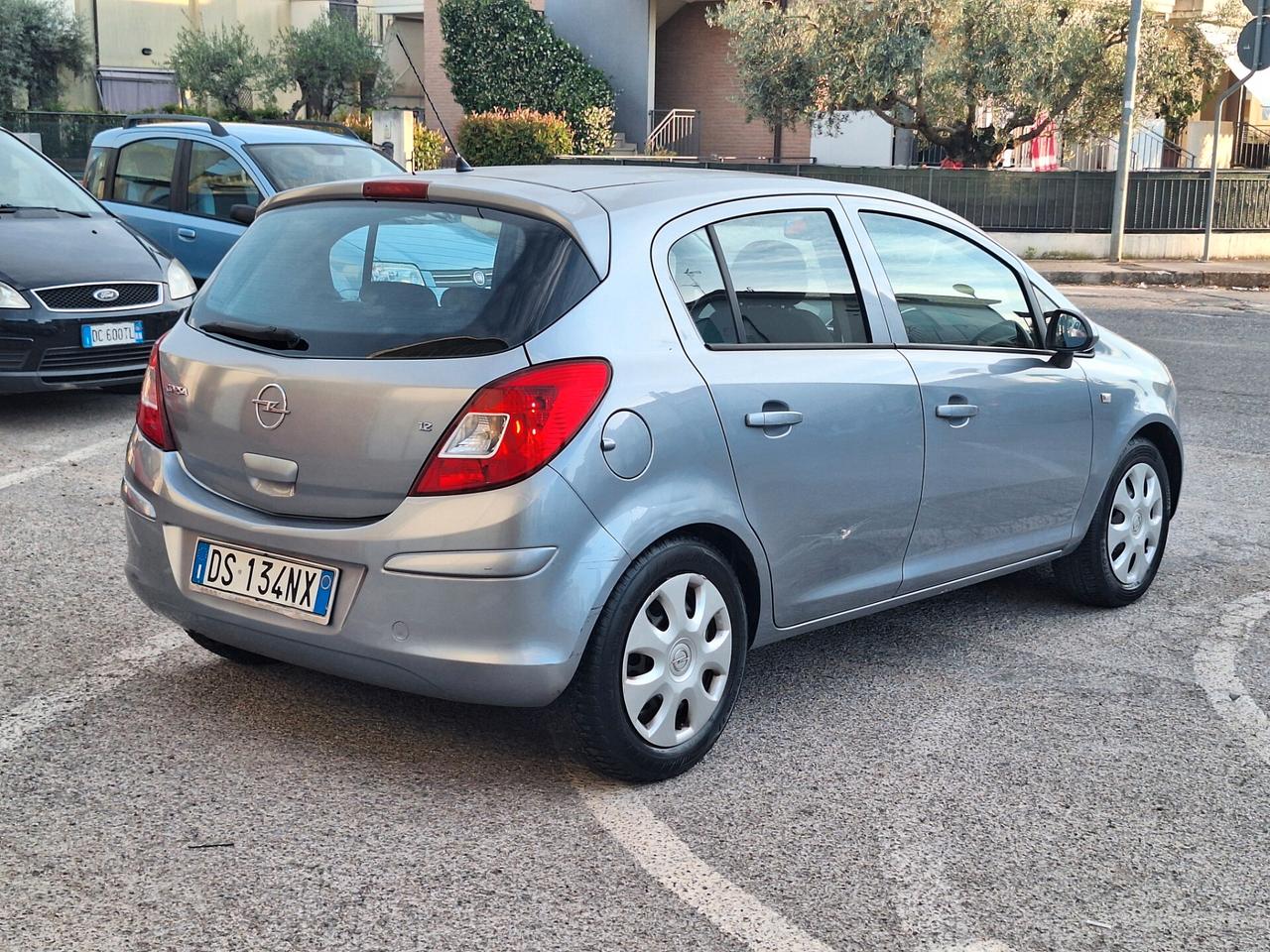 Opel Corsa 2009 1.2 IMPIANTO METANO MOTORE RIFATTO 5 PORTE