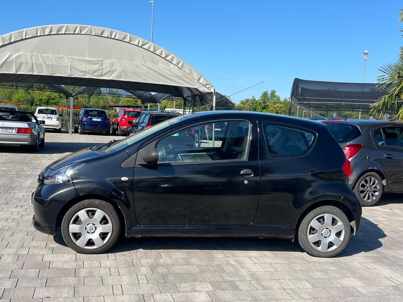 Toyota Aygo 1.0 12V VVT-i 3 porte NEOPATENTATI
