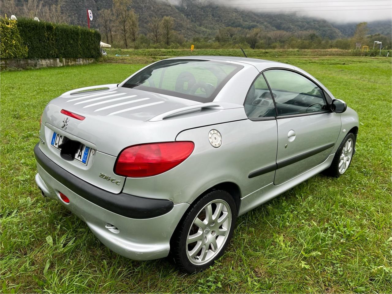 Peugeot 206 1.6 16V CC