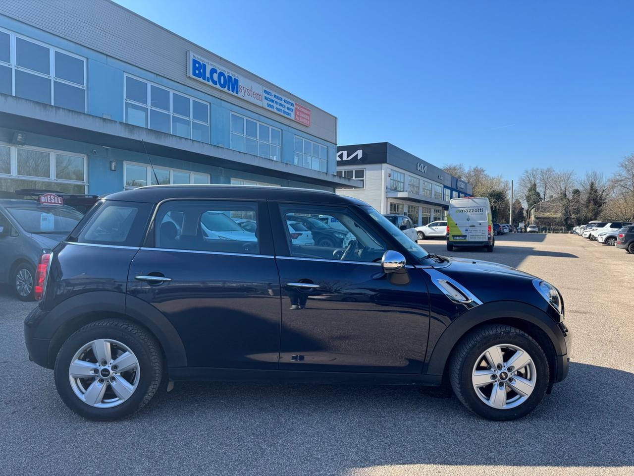 Mini Countryman Cooper 1.6 NEOPATENTATI