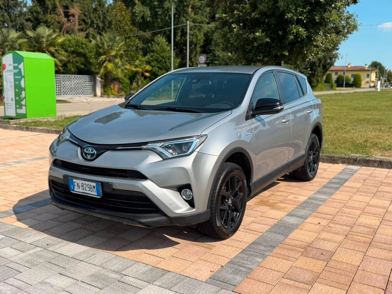 Toyota RAV 4 RAV4 2.5 Hybrid 2WD Lounge