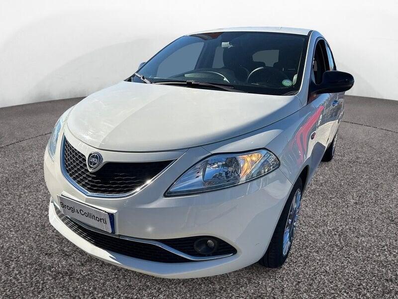 Lancia Ypsilon 1.2 Silver 69cv