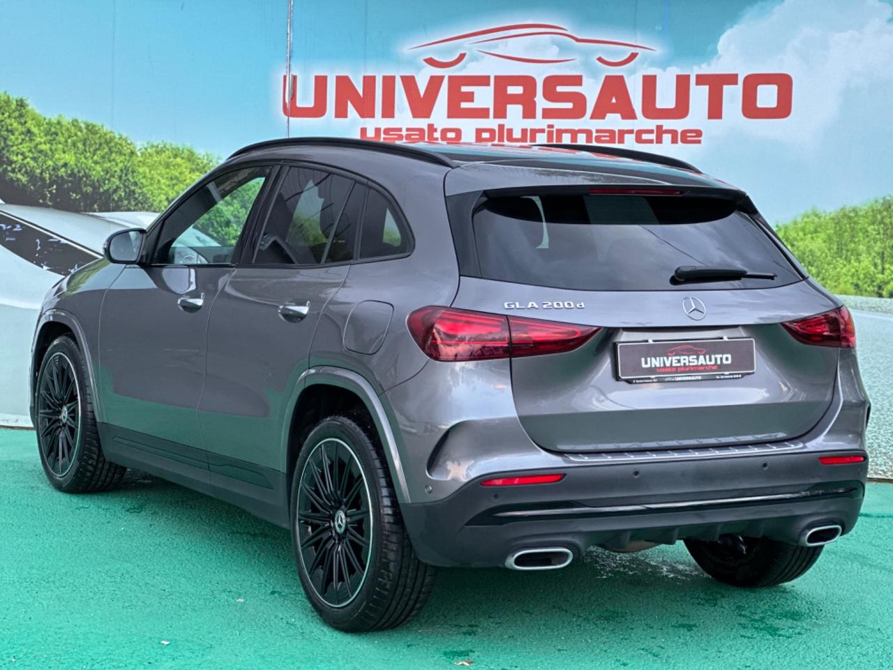 Mercedes-Benz GLA 200D 150cv Premium Amg 2023