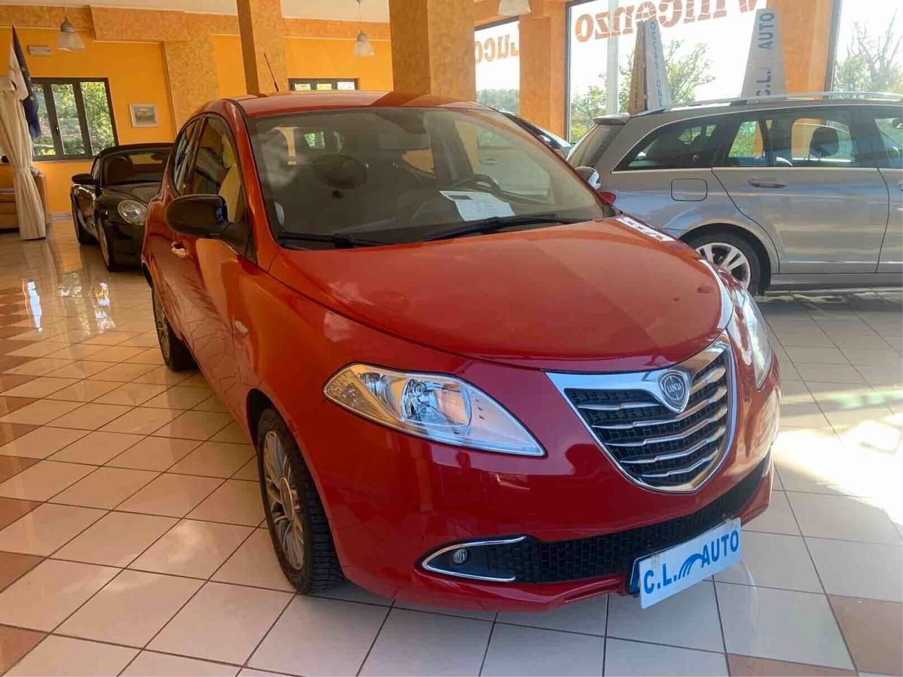 Lancia Ypsilon
