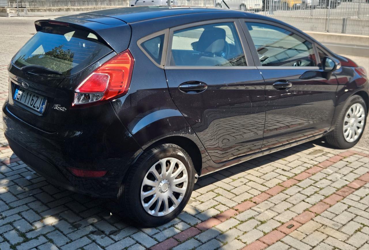 Ford Fiesta 1.4 5 porte Bz.- GPL
