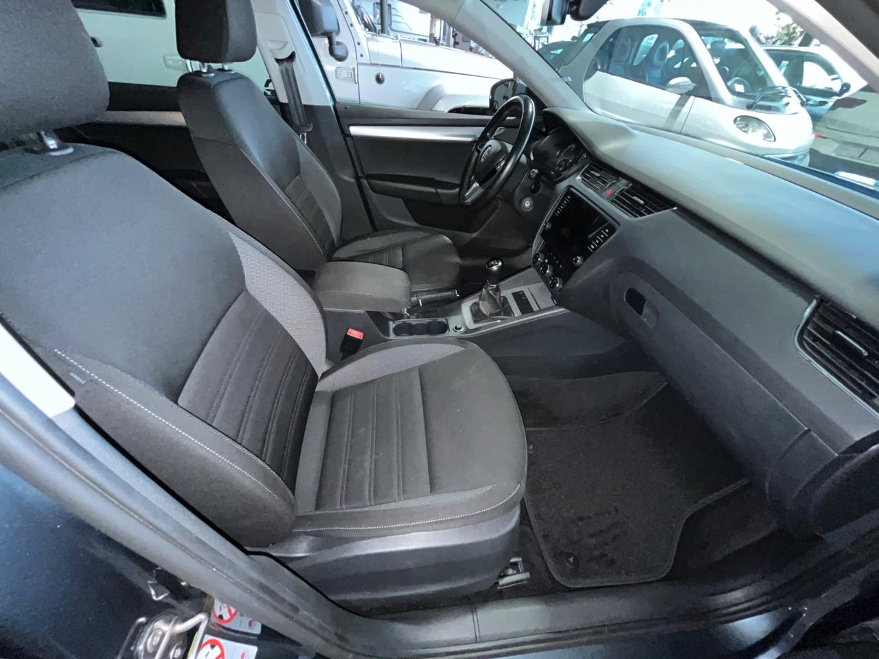 Skoda Octavia 1.6 TDI SCR 115 CV Wagon Ambition