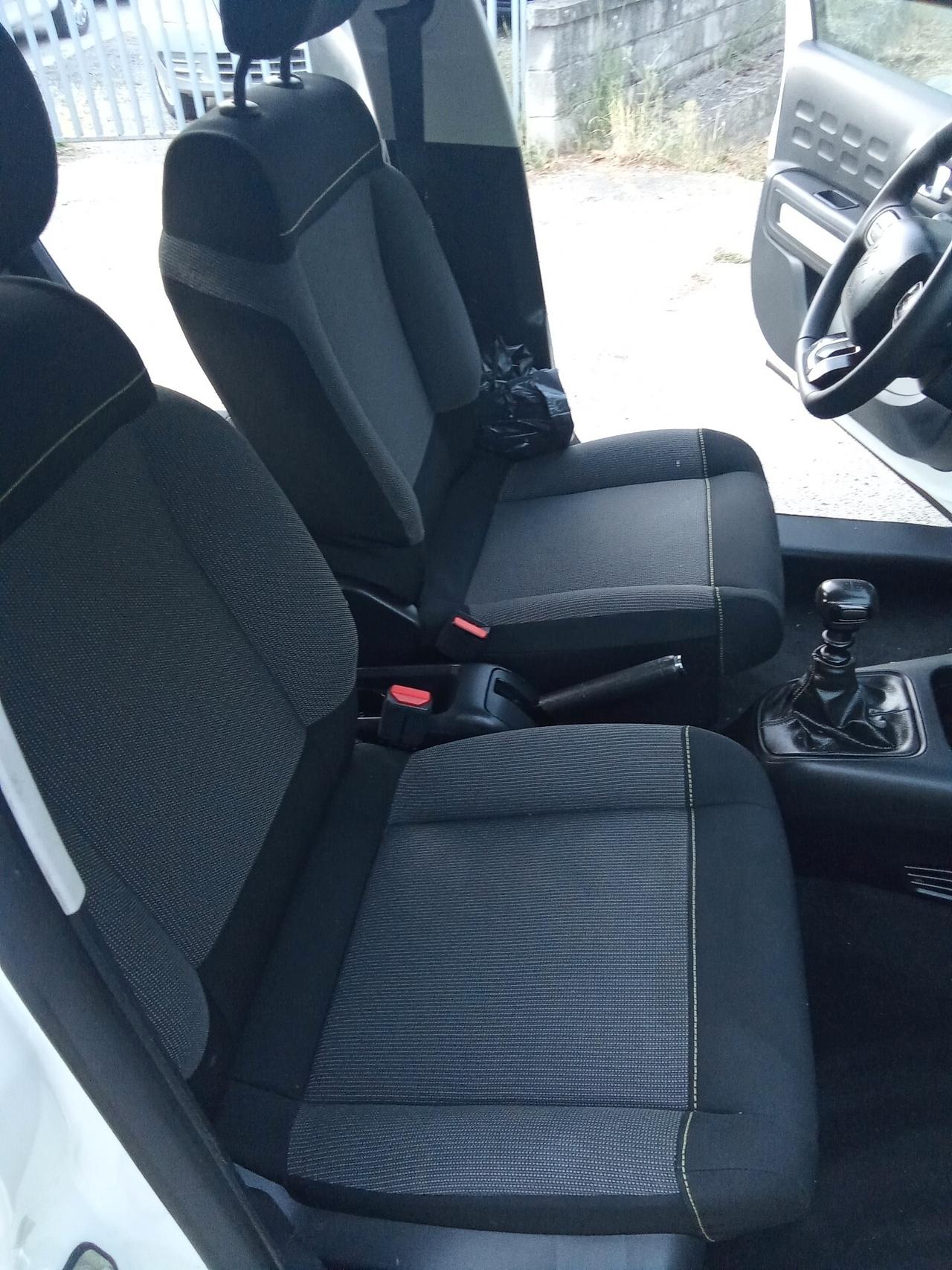 Citroen C3 BlueHDi 100 S&S Feel Pack 022