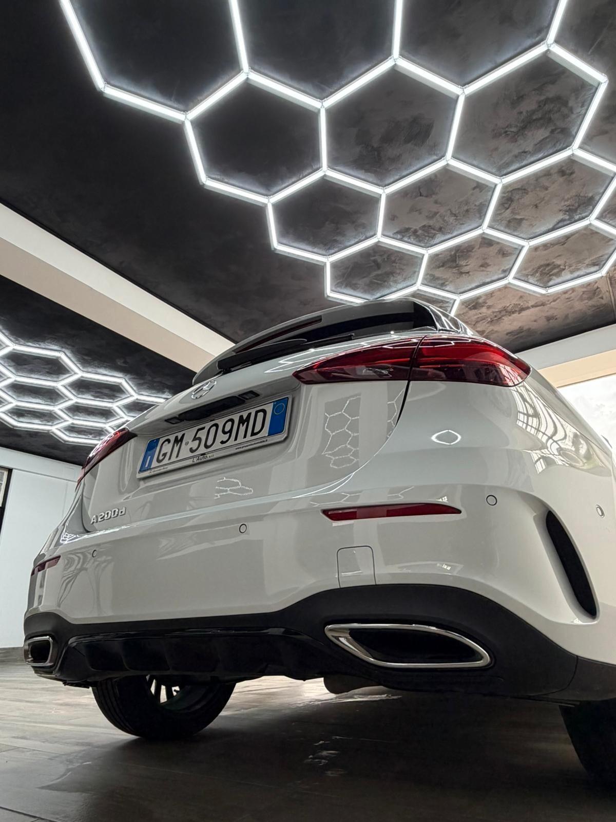 Mercedes-benz A 200 d Automatic AMG Premium Plus FULL