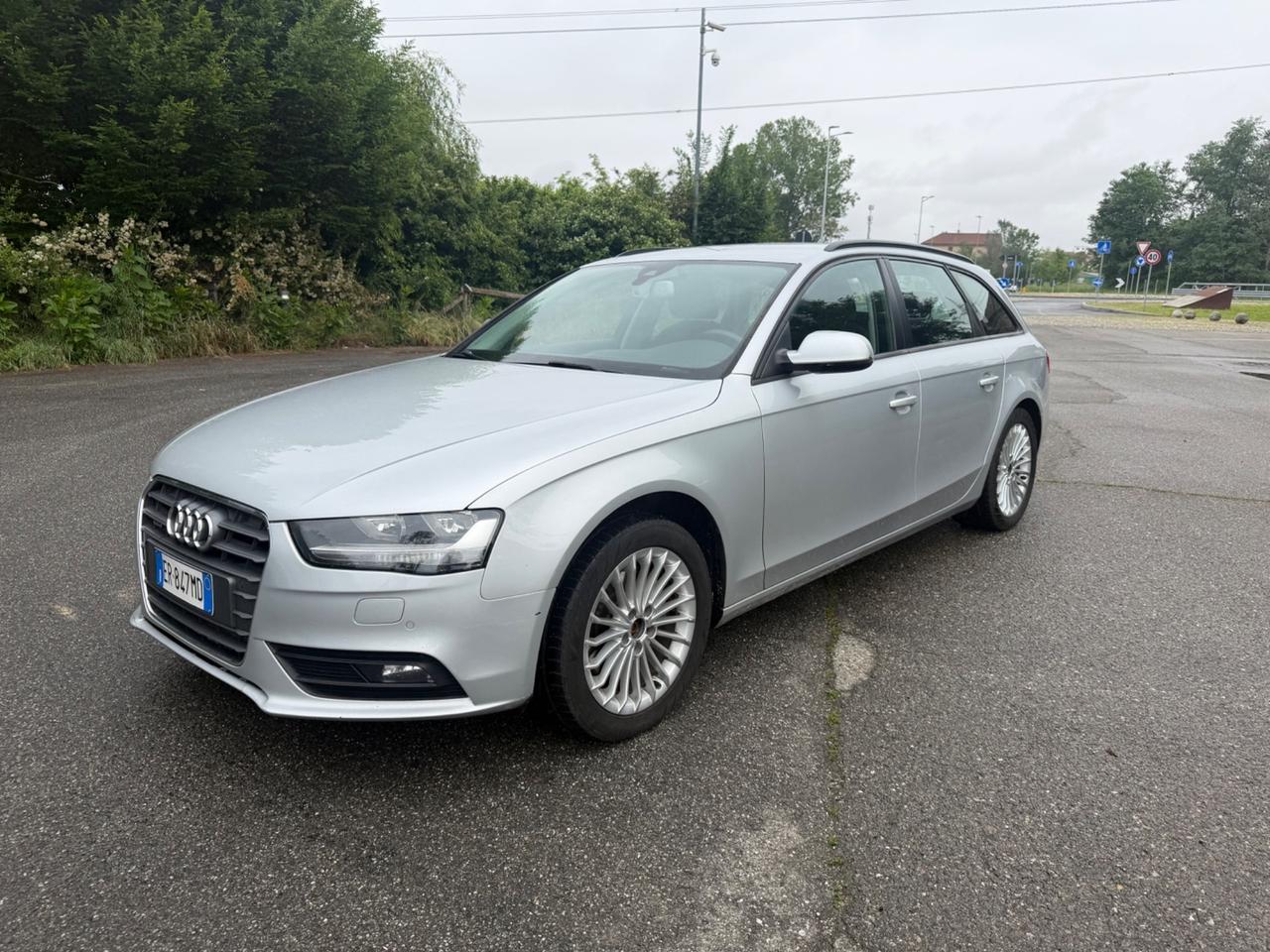 Audi A4 2.0 TDI 143CV QUATTRO