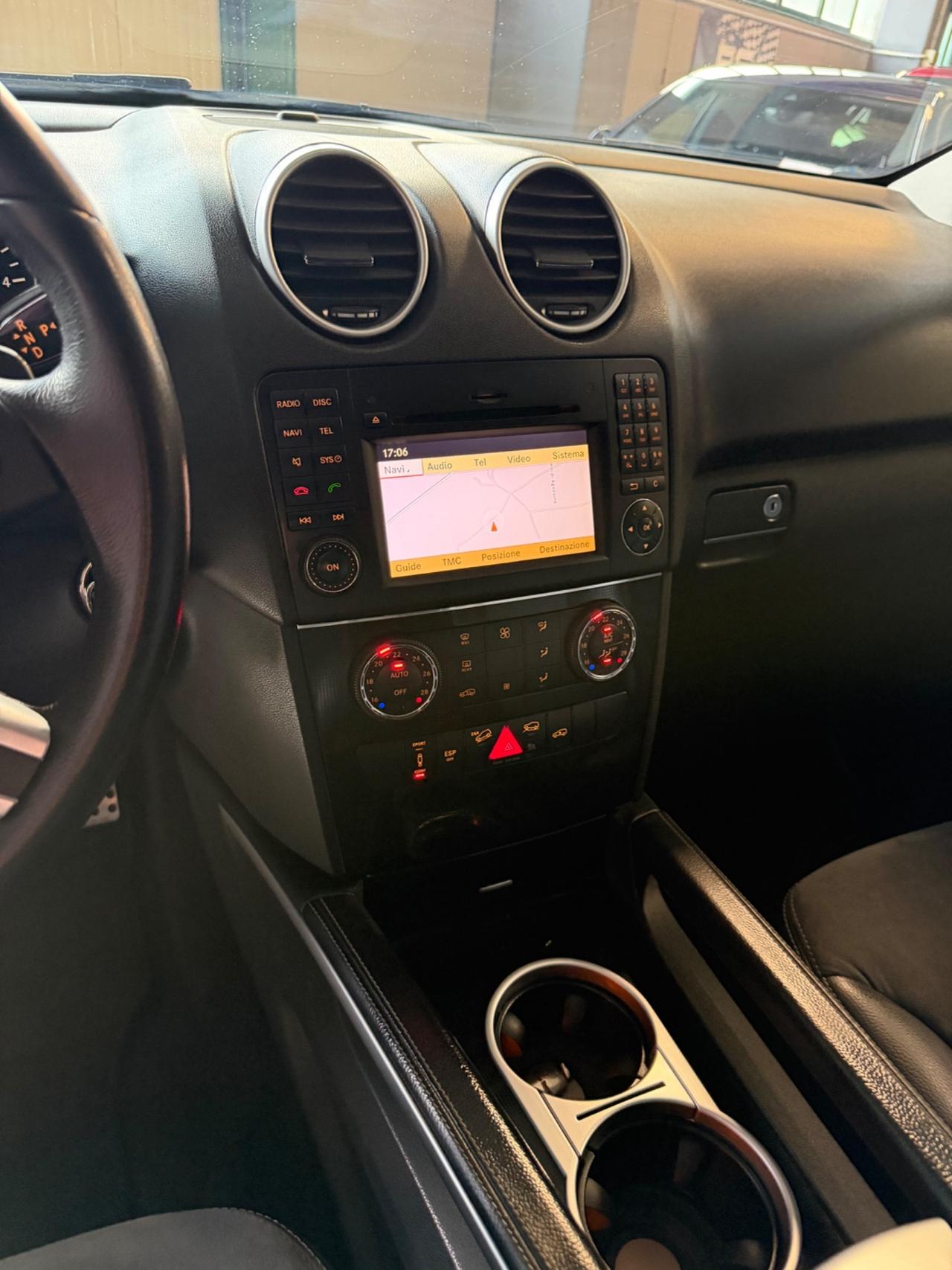 Mercedes-benz ML320 CDI AVANTGARDE FULLOPT KMCERT