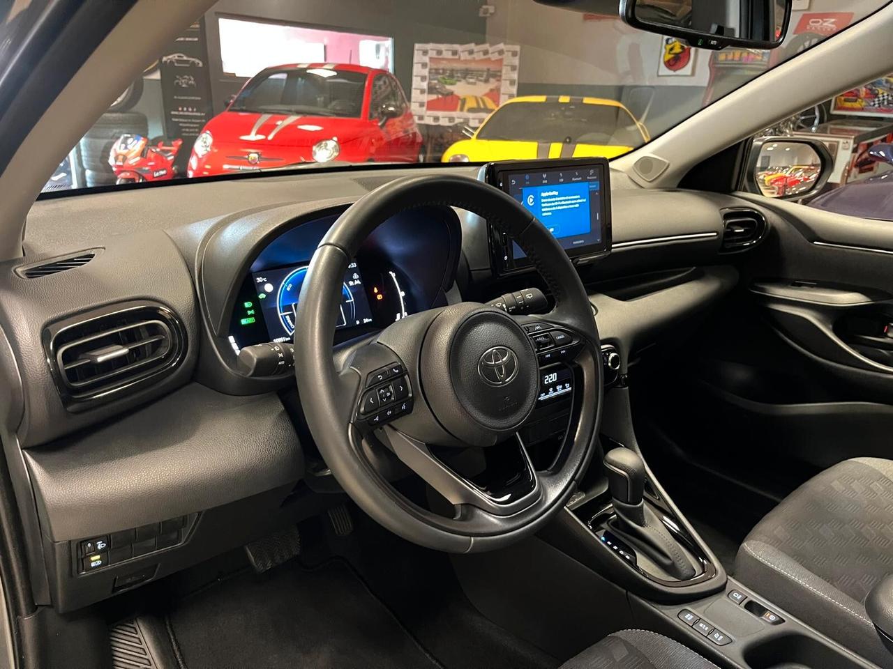 Toyota Yaris 1.5 Hybrid 5 porte Trend