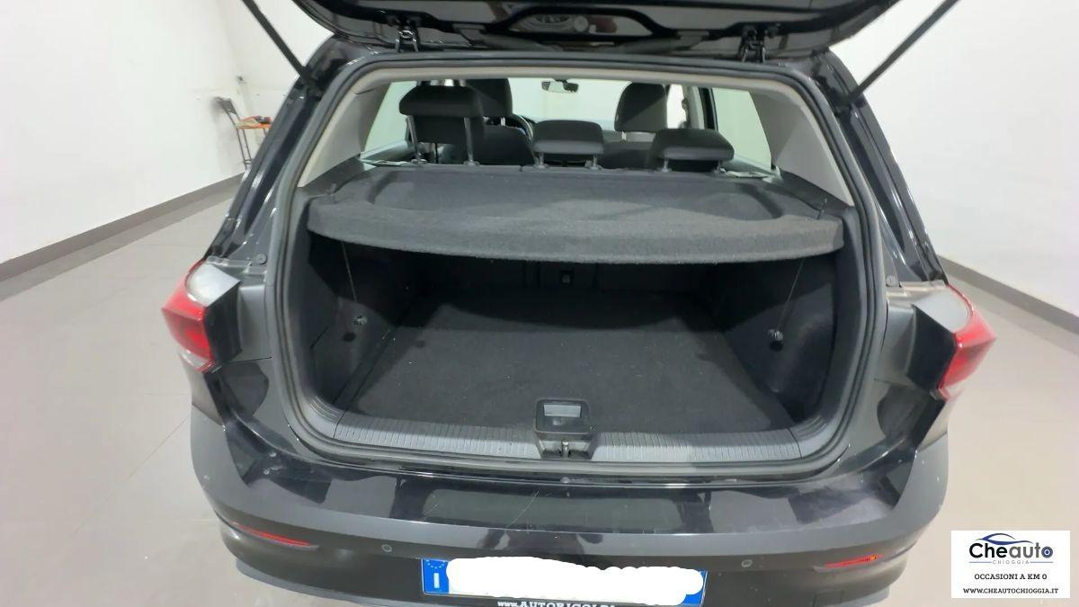 VOLKSWAGEN - Golf - 1.0 TSI EVO Life