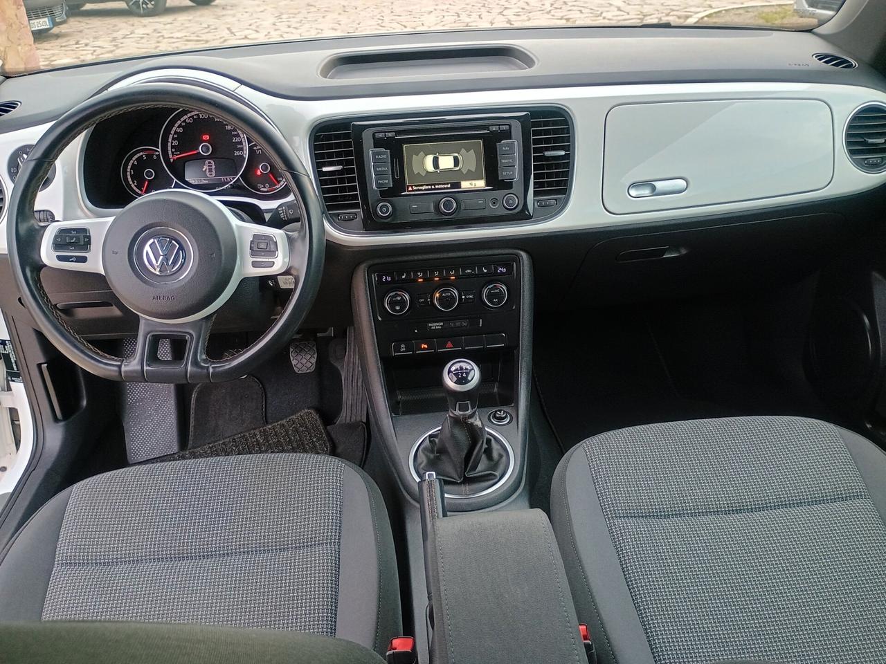 Volkswagen Maggiolino 1.6 TDI Design BlueMotion Technology