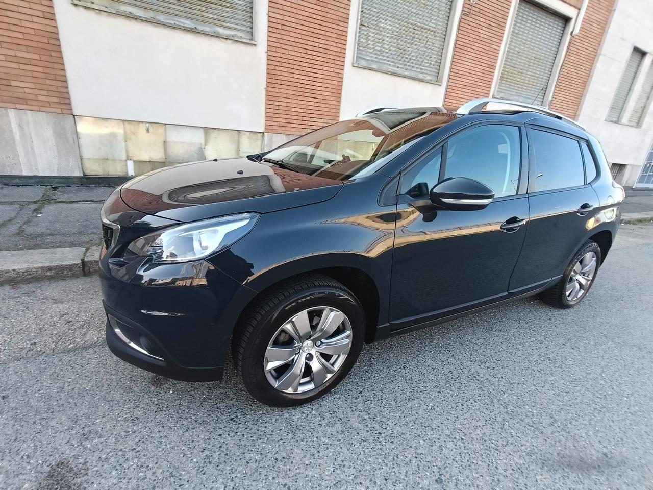 Peugeot 2008 Puretech active