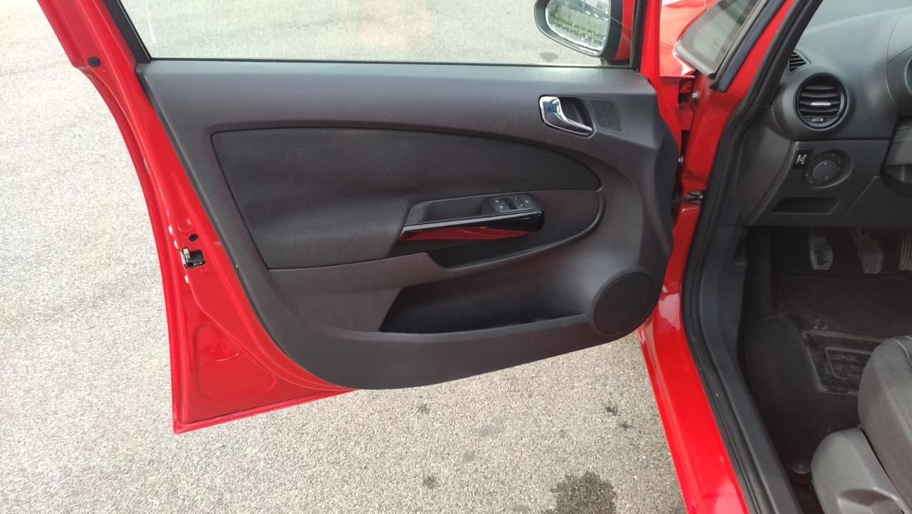Opel Corsa 1.2 80CV 5 porte GPL-TECH NEOPATENTATI - 2009