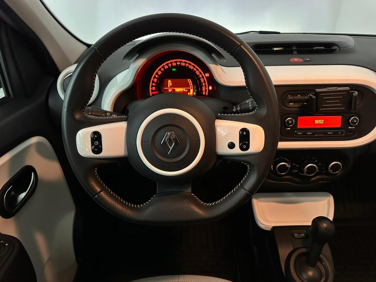 RENAULT TWINGO LIMITED AUTOMATICA