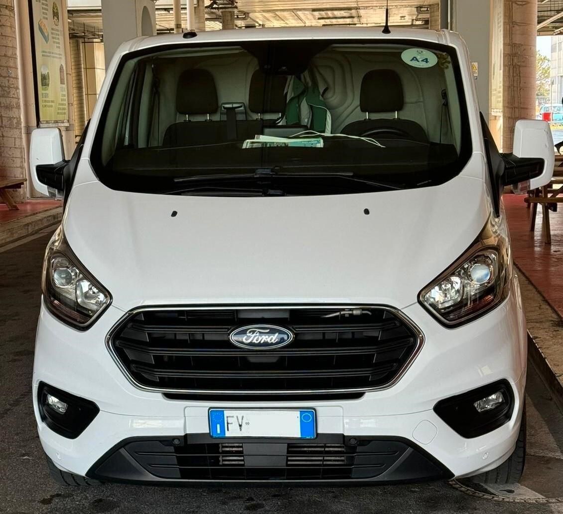 Ford Transi Custom 2.0 TDCi 170 cv , cambio automatico Furgone