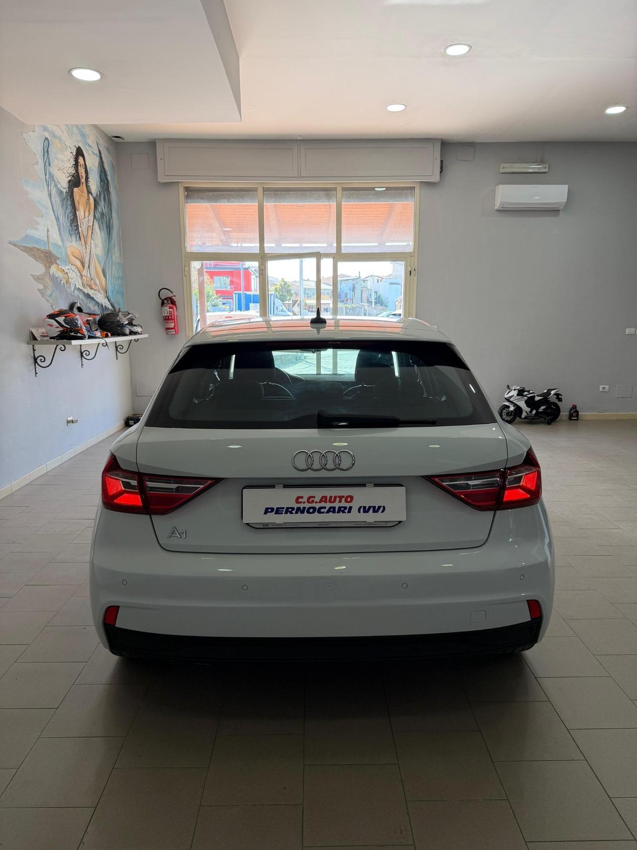 Audi A1 SPB 30 TFSI S tronic line edition