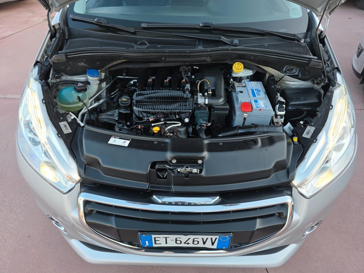 Peugeot 208 1.2 VTi Allure
