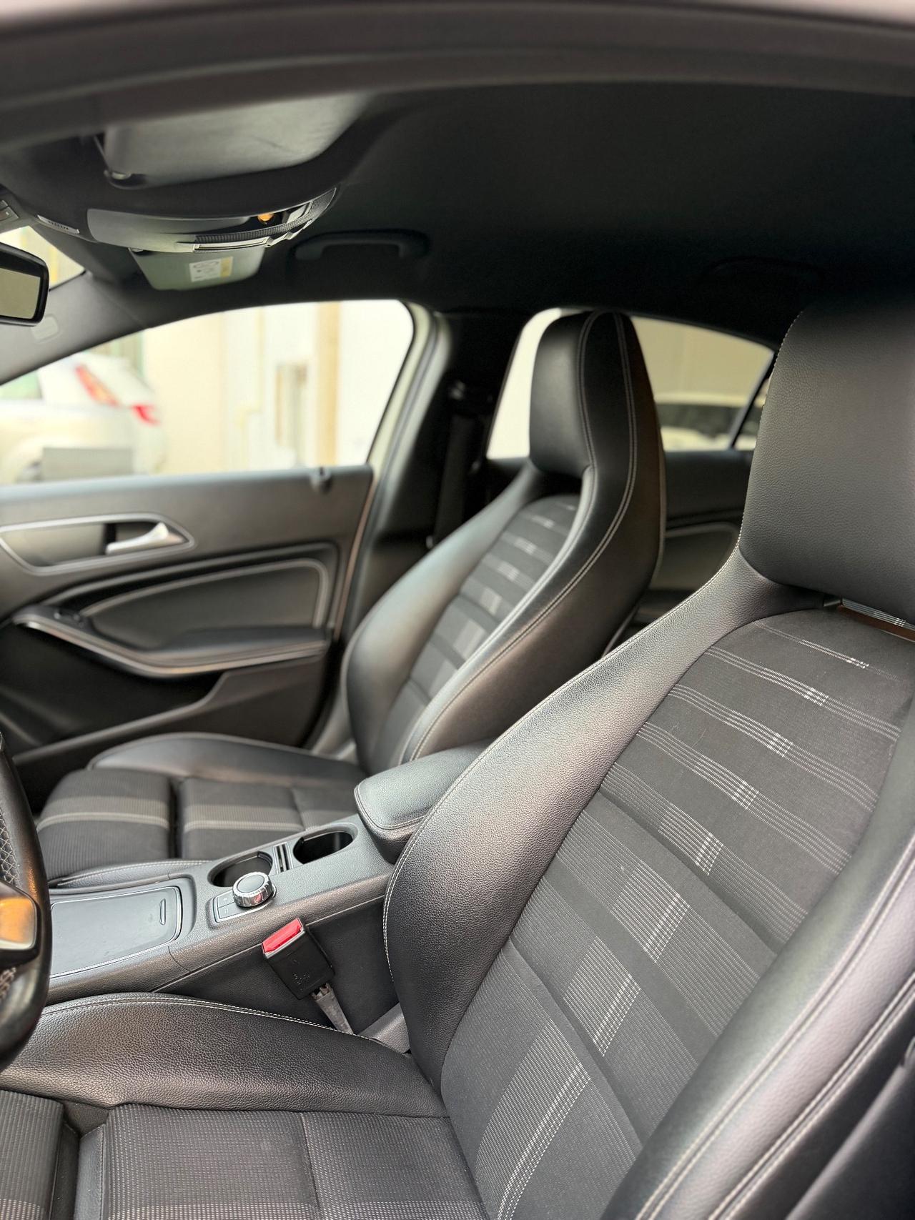 Mercedes-benz A 200 d Automatic Premium